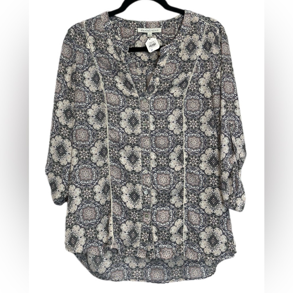 Daniel‎ Rainn size small blouse